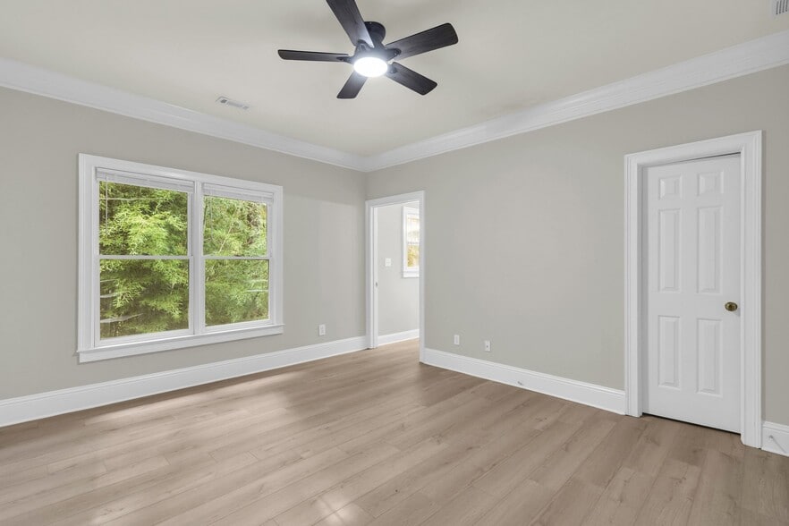 Building Photo - 3205 Briarcliff Rd NE