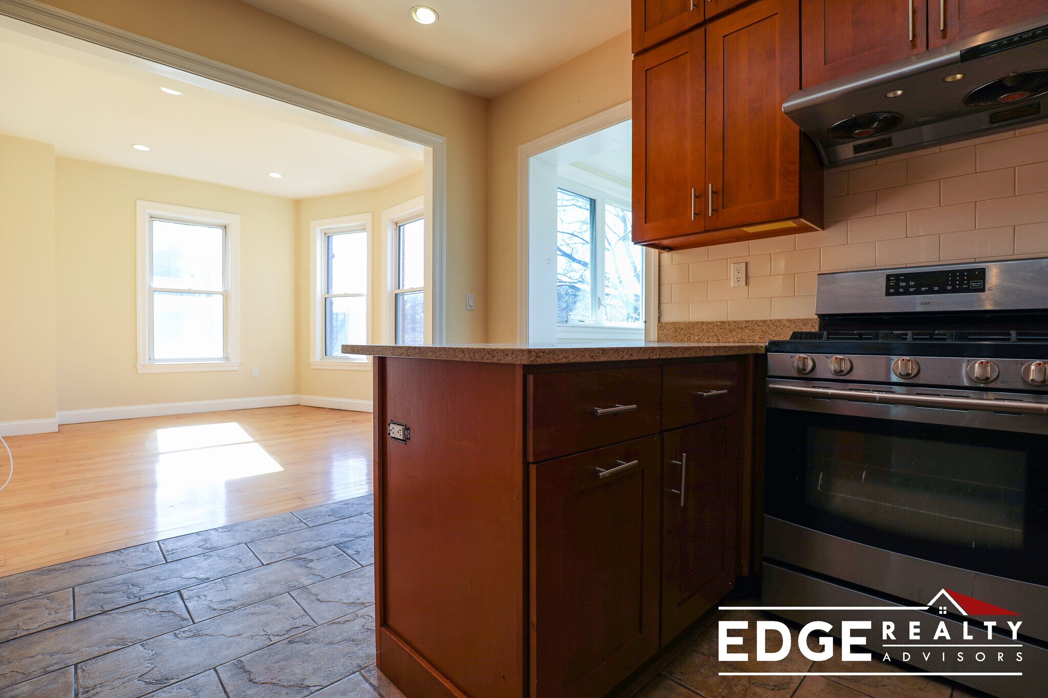 Building Photo - 1516 Commonwealth Ave