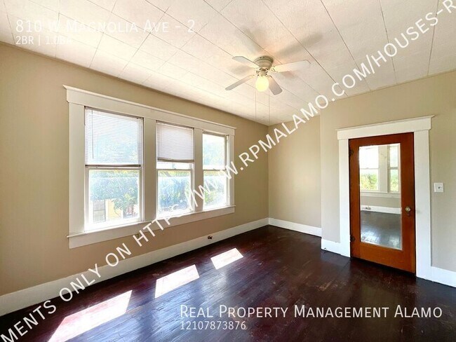 Building Photo - 810 W Magnolia Ave