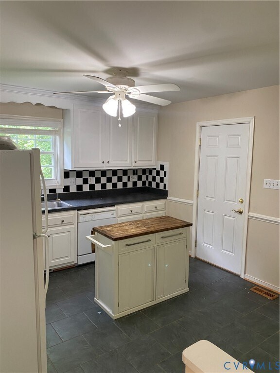 Building Photo - 12301 Pomfret Ct