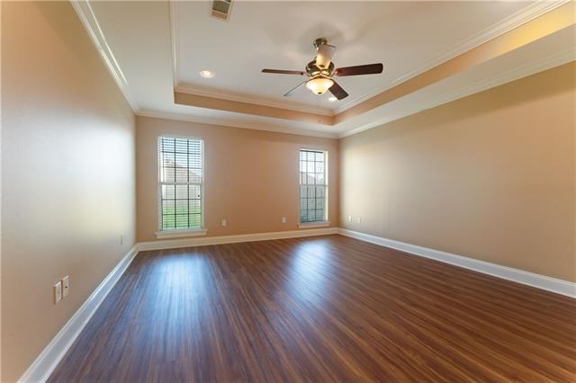 Building Photo - 16099 Blue Bayou