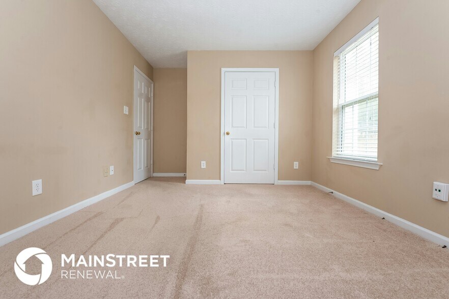 Building Photo - 11219 Knotty Pine Pl
