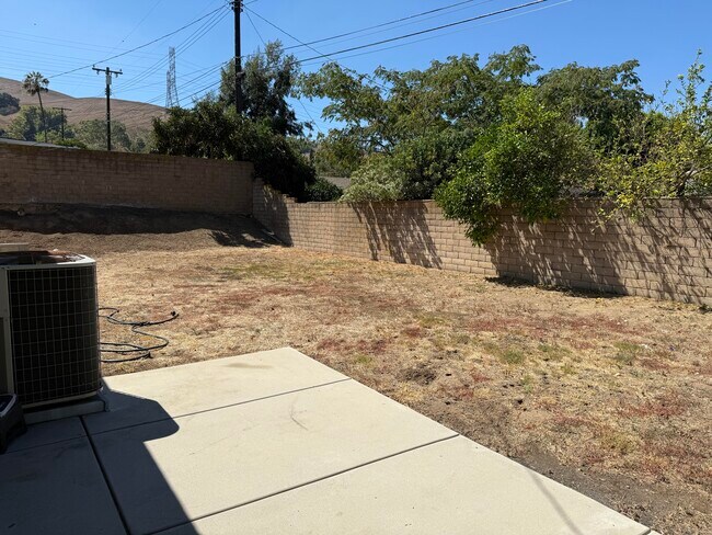 Building Photo - 2727 Recinto Ave