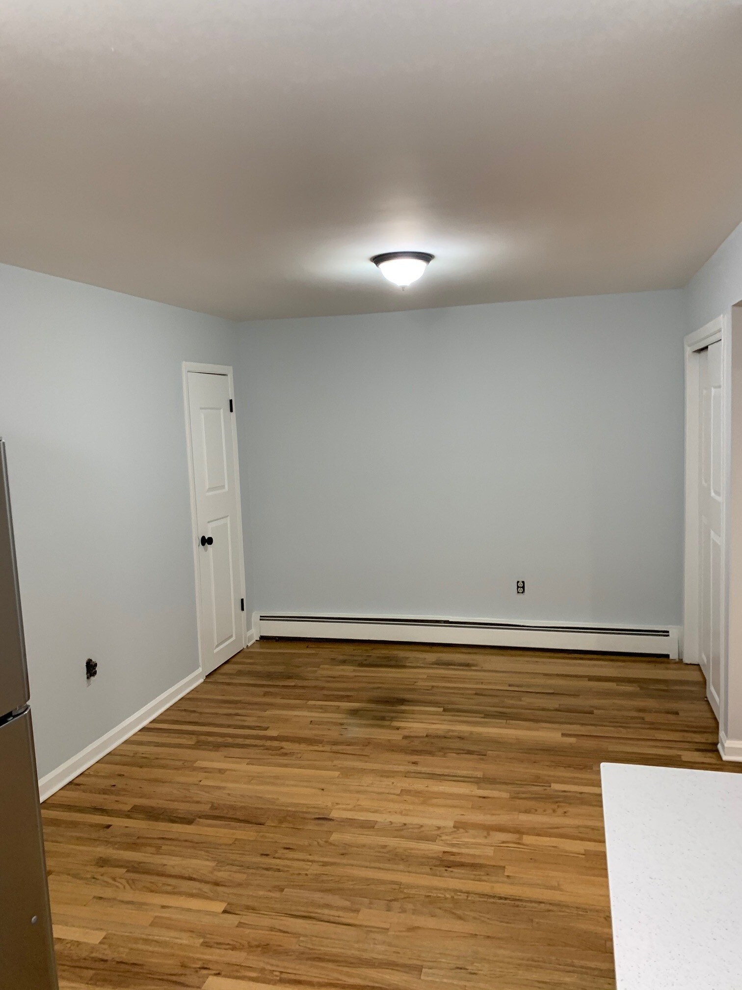 Building Photo - 229 E 237th St