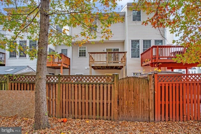 Building Photo - 7929 Canter Ct