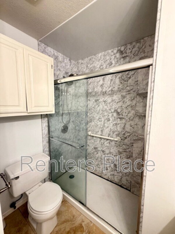 Building Photo - 11121 S 106th E Ave