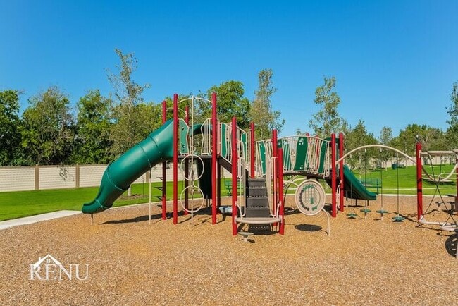 Building Photo - Coming Soon!