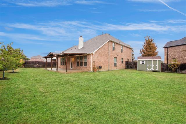 Building Photo - 5601 Fremont Dr