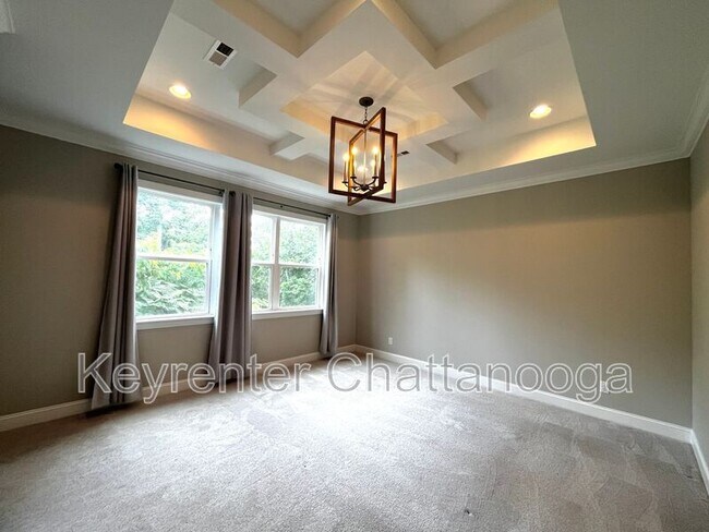 Building Photo - 1749 Seven Pines Ln