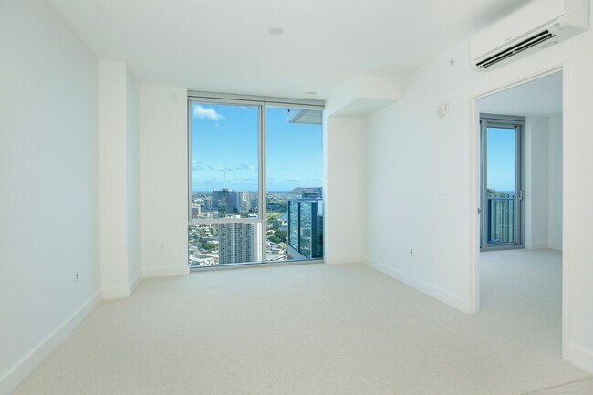 Building Photo - Azure 3903 - Metro lifestyle with beautiful views!