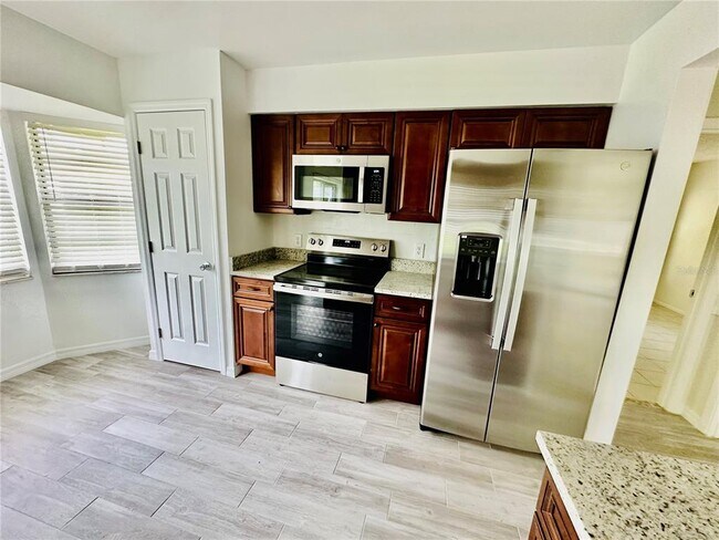 Building Photo - 2532 Haulover Blvd