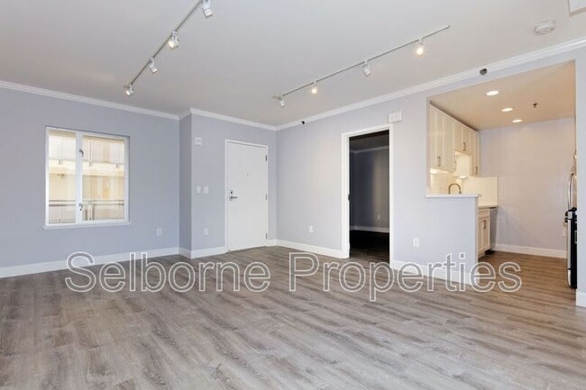 Building Photo - 1401 Jackson St