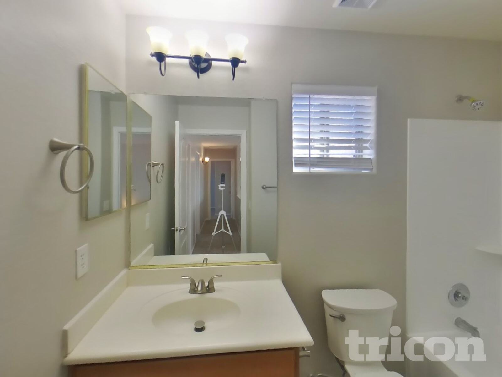 Building Photo - 21201 N Conlon Rd