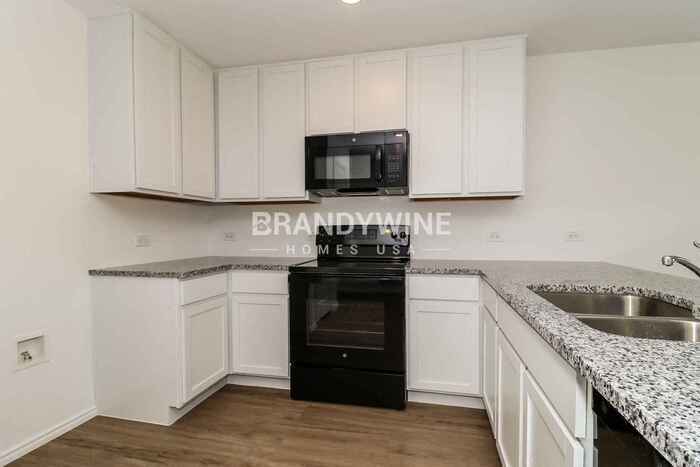 Building Photo - 1513 Mahogany Ln