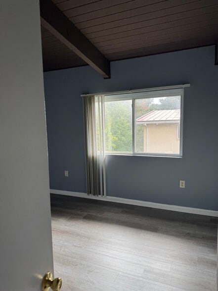 Building Photo - 11346 Cherry Hill Rd