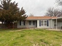 Building Photo - Single Family Home