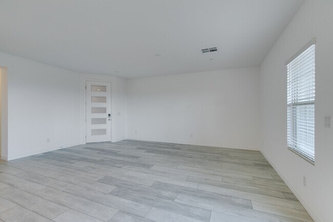 Building Photo - GORGEOUS SUMMERLIN WEST COMMUNITY**TONS OF UPGRADES*CITY AND STRIP VIEWS*COMMUNITY POOL AND SPA*