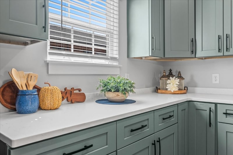 Building Photo - 191 Freeze Ave NW