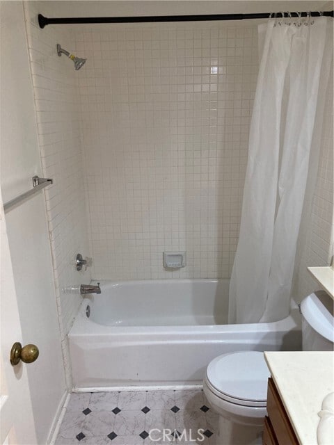 Building Photo - 2300 Maple Ave