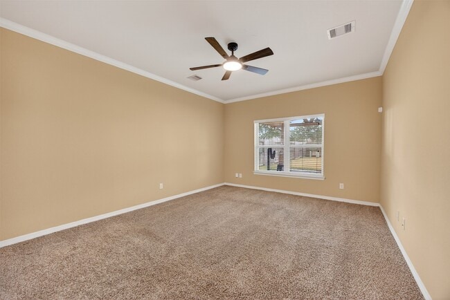 Building Photo - 11022 Honeysuckle Haven Dr