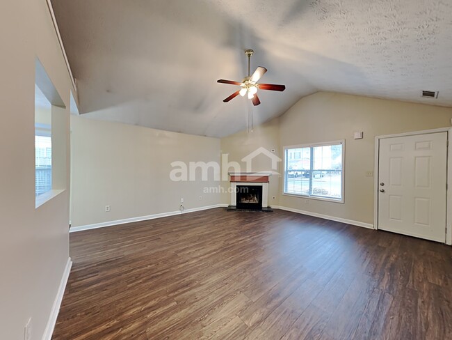 Building Photo - 193 Patterson Close Ct