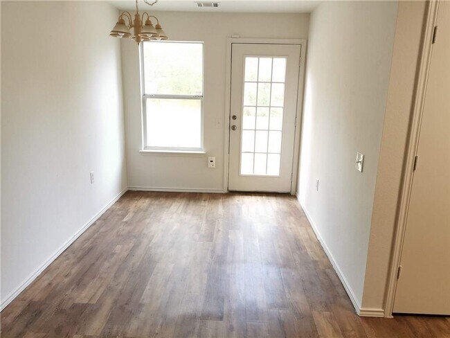 Building Photo - 12100 Briarcreek Loop