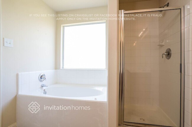 Building Photo - 2615 Shearwater Bend Dr