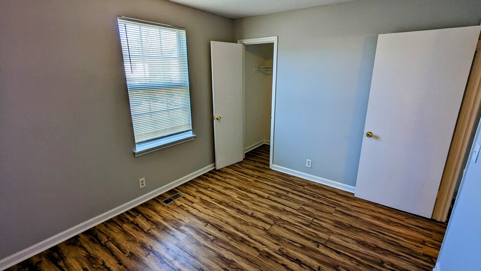 Building Photo - 2548 Highland Trace Dr