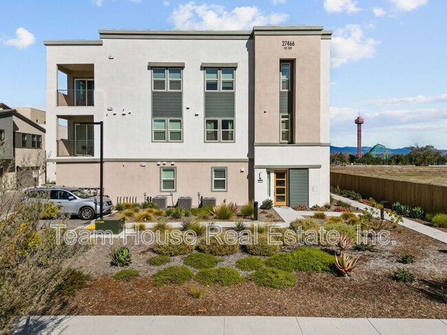 Building Photo - 27466 Mercantile Ct