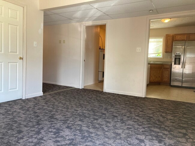 Building Photo - 667 Spruce St