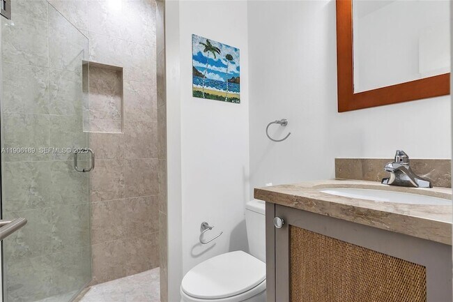 Building Photo - 415 Rovino Ave