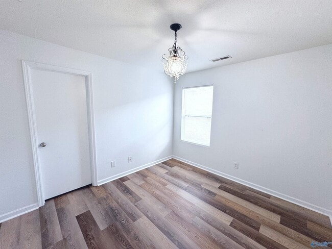 Building Photo - 202 Sagebrook Dr