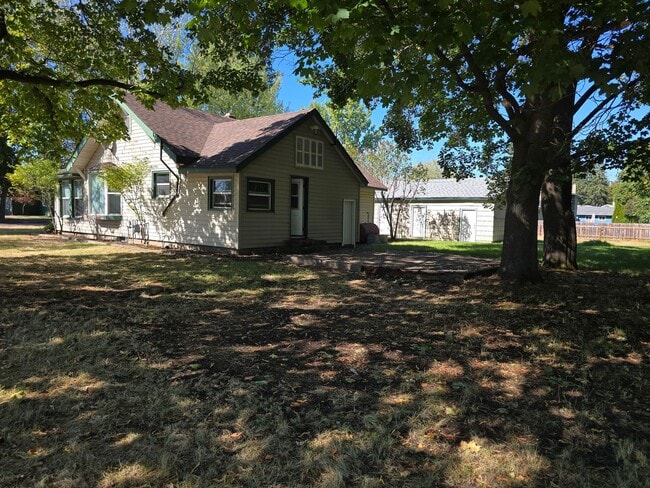 Building Photo - Charming 3 bedroom Hayden Home for Rent!