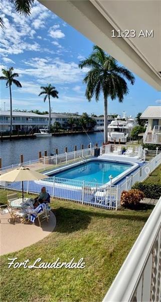 Building Photo - 2840 NE 33rd Ct