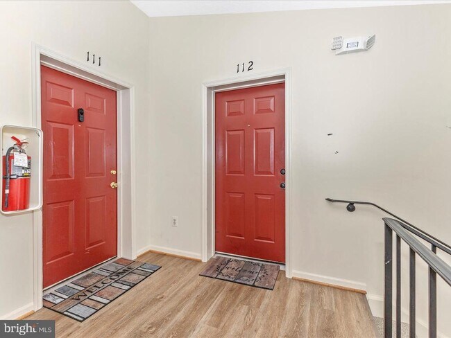 Building Photo - 615 Himes Ave