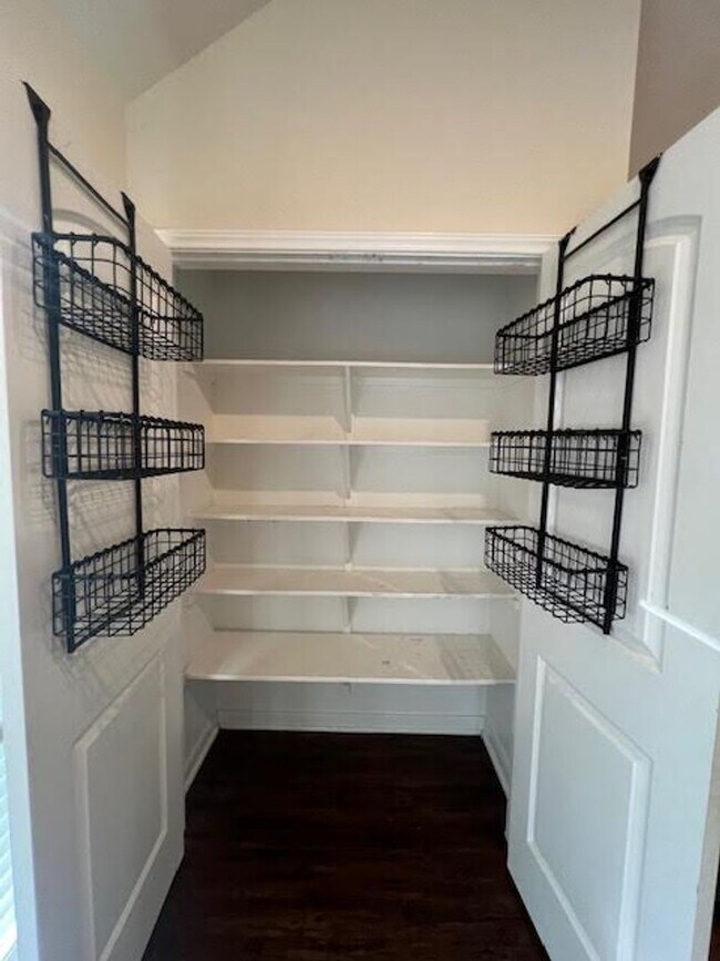 Building Photo - 1106 Merganser Way