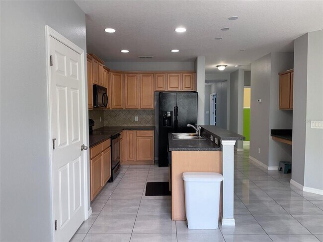 Building Photo - 1418 Marsh Meadow Ln