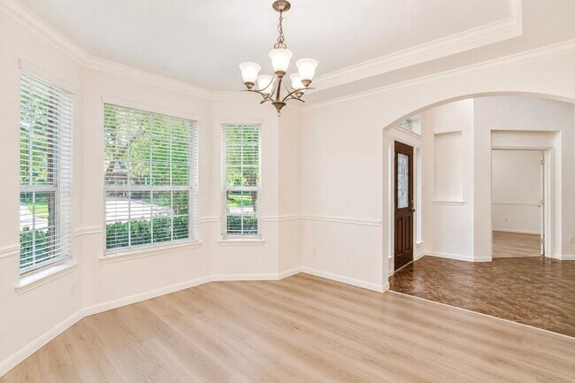 Building Photo - 3303 Belmont River Ln