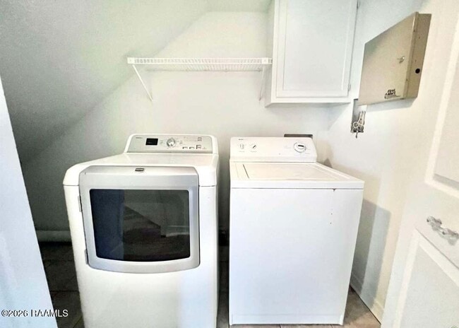 Building Photo - 6212 Stumberg Ln