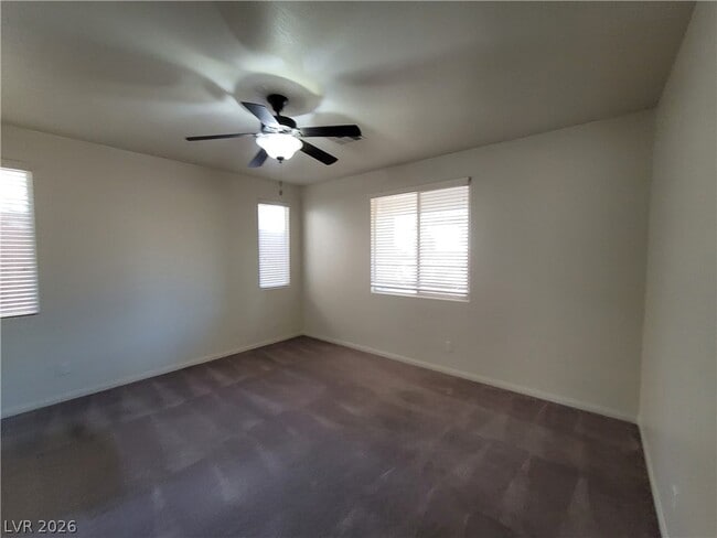 Building Photo - 5564 Bethany Bend Dr
