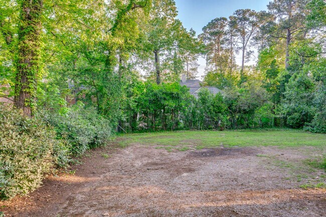 Building Photo - 2903 Trenholm Rd