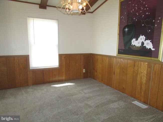 Building Photo - 14446 Slim St