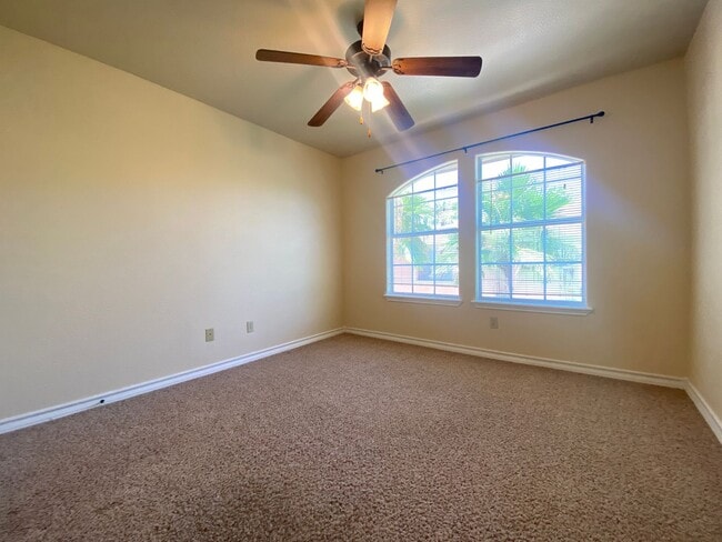 Building Photo - LA JOYA DE LA COSTA, UNIT 202