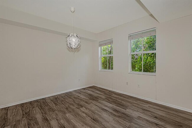 Building Photo - 11605 NW 89th St