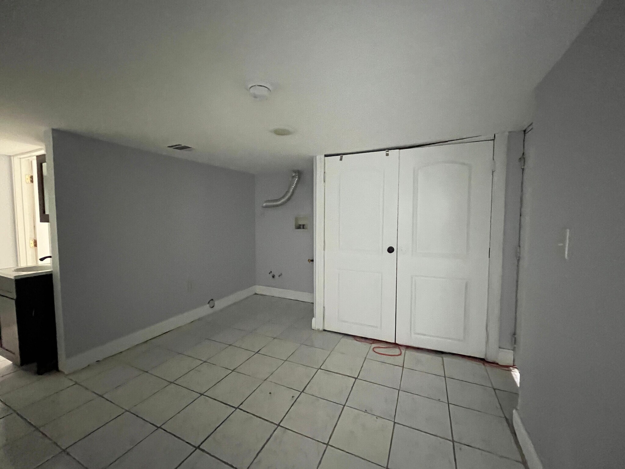 Building Photo - 203 Stegman St