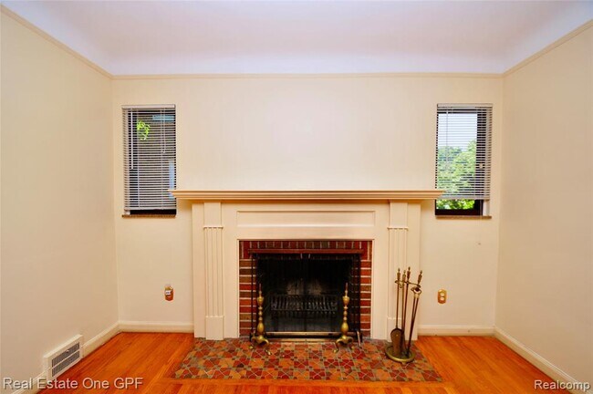 Building Photo - 11157 Stockwell St