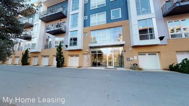Building Photo - 300 Magnolia Ave