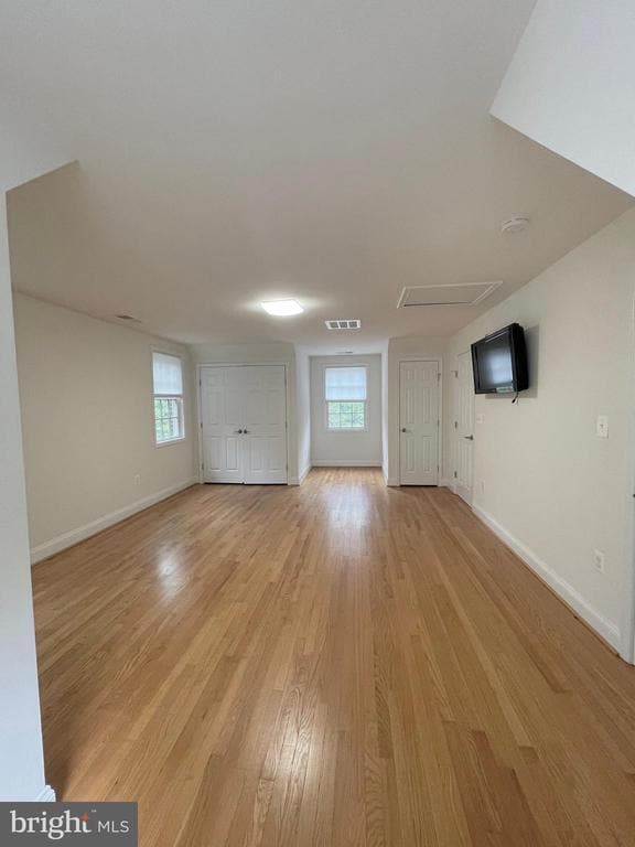 Building Photo - 9309 Main St