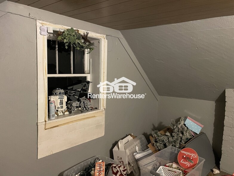 Building Photo - 1053 23rd Ave