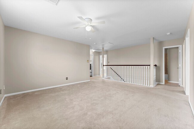 Building Photo - 8338 Loetsch Ridge Way